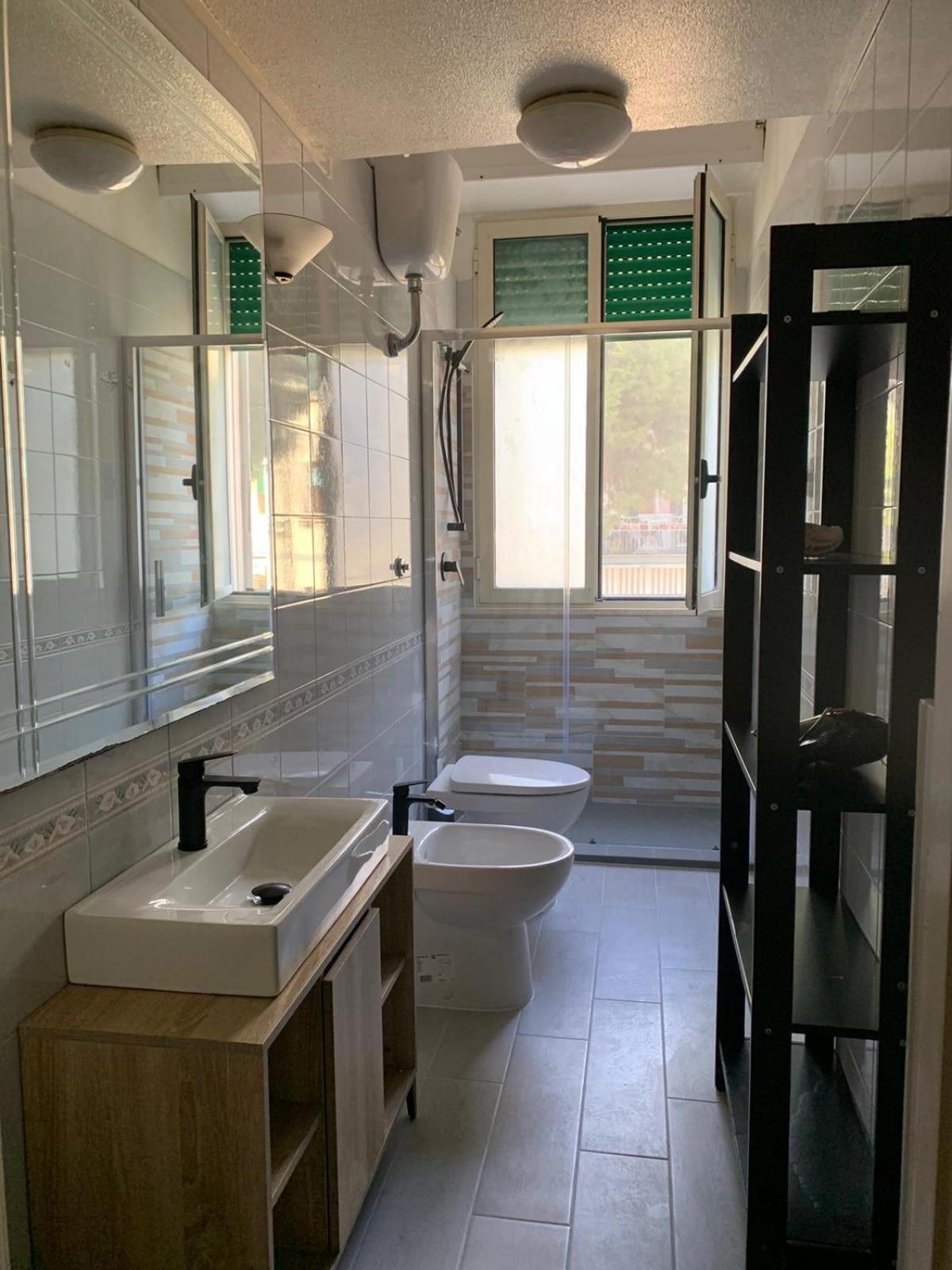 Rm'S Guesthouse Бриндизи Экстерьер фото